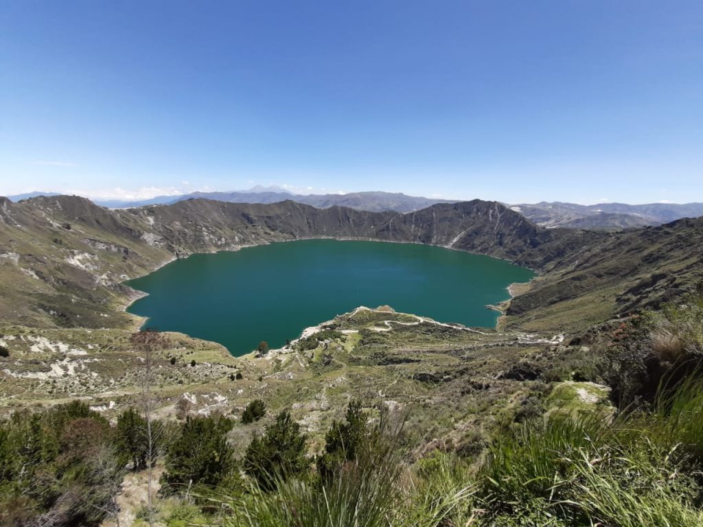 QUILOTOA NATURAL AND HIKE
